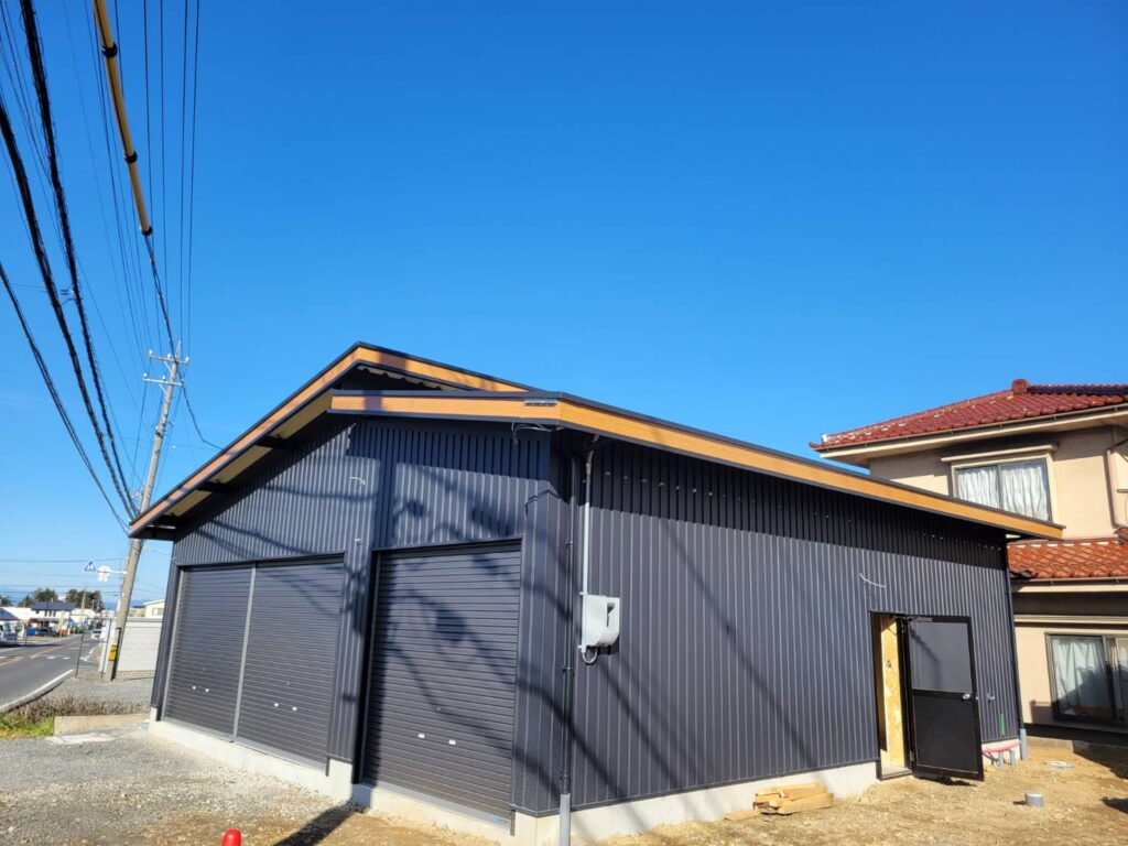 長野県松本市ガレージハウス