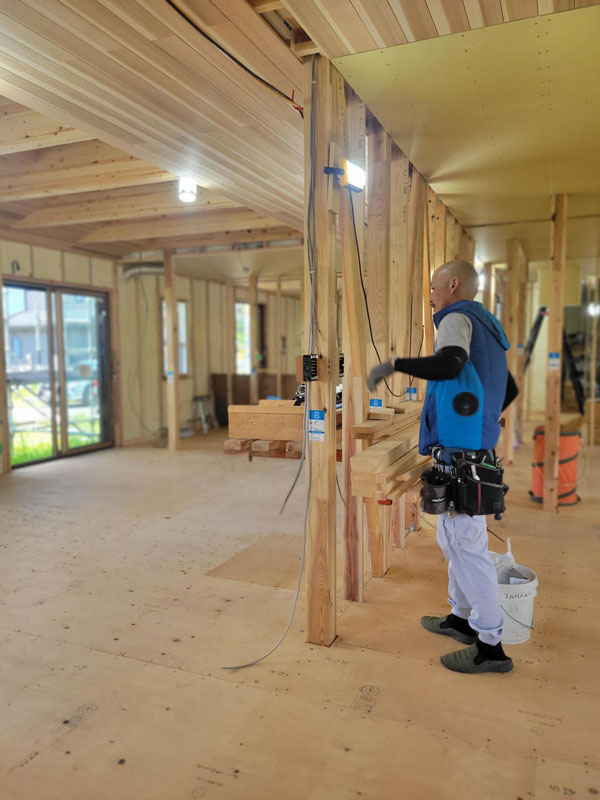 木造平屋建住宅（富士見町S様邸）電気工事①